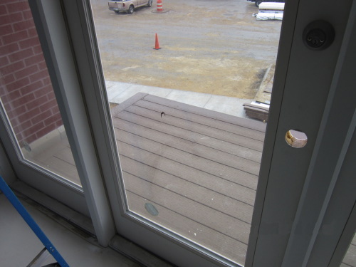 vue finale du balcon avec platelage bois sur ossature Meta-Deck V