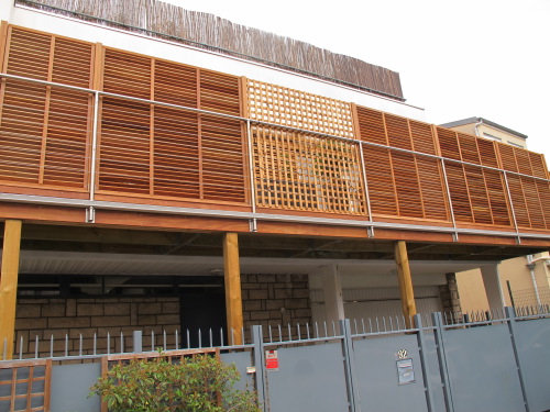balcon en bois composite
